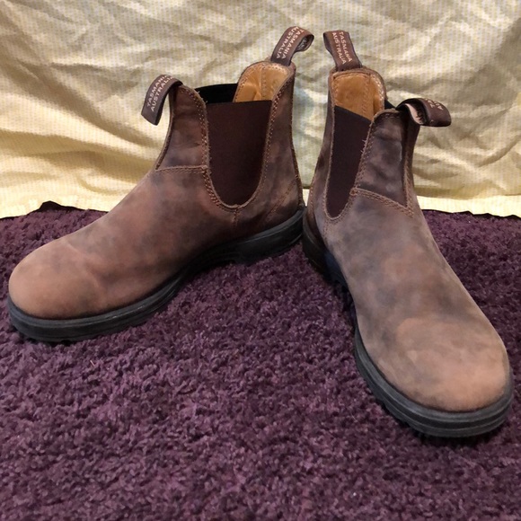 purple blundstones